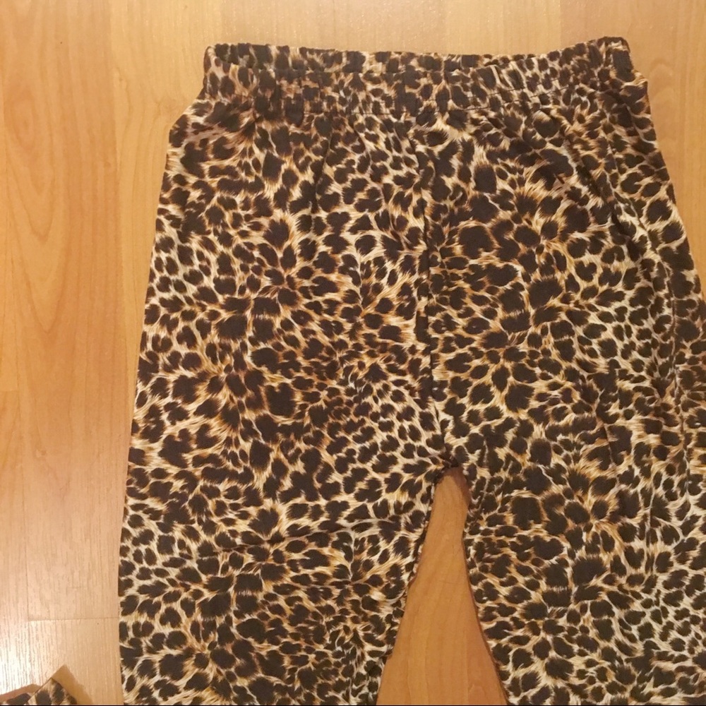 Brown leopard leggings